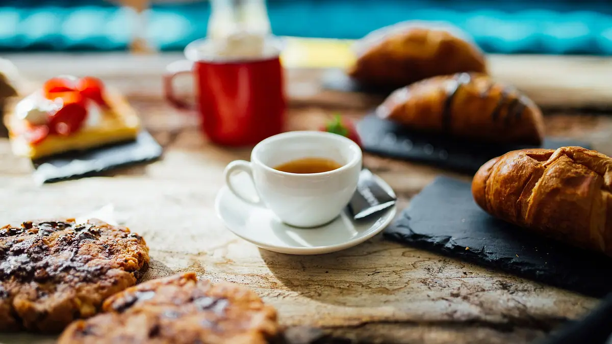 Newlands Bakery Coffee Shop And Deli – bakery & café in Shawlands, Giffnock